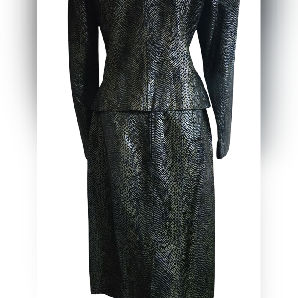 Danier Metallic Textured Black and Olive Two-Piece Skirt Set - Picture 2 of 16
